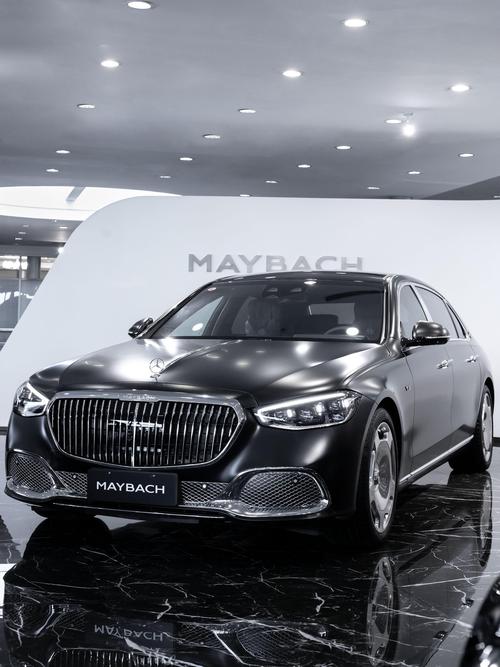 深圳133岚图汽车的售后服务让用户无忧出行，迈巴赫未来的豪华车趋势